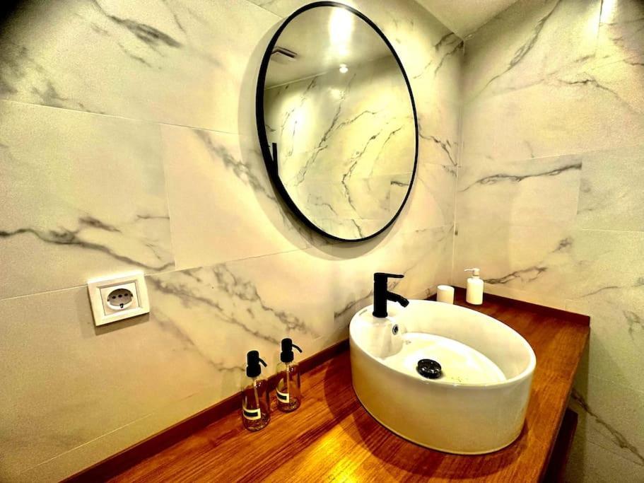 Jacuzzi Privado Con Vistas Increibles El Raco D Artes Villa Exterior photo